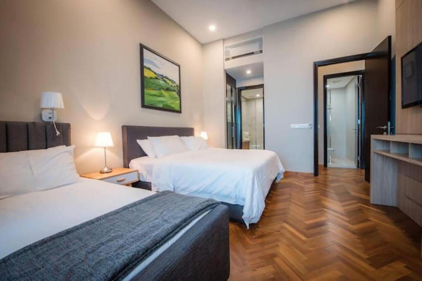 Tree Premier Suite Strait Quay Luxury Marina Suite Tanjung Tokong 外观 照片