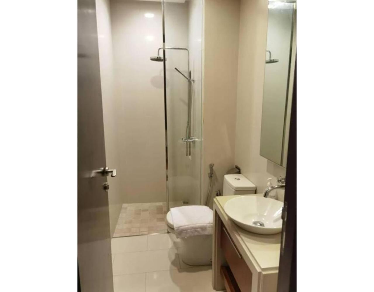 Tree Premier Suite Strait Quay Luxury Marina Suite Tanjung Tokong 外观 照片